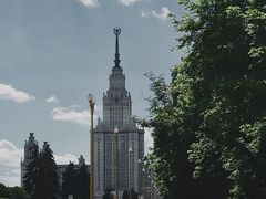 -莫斯科大学