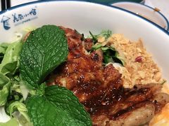 -美奈小馆·越南料理(中航城君尚购物中心店)
