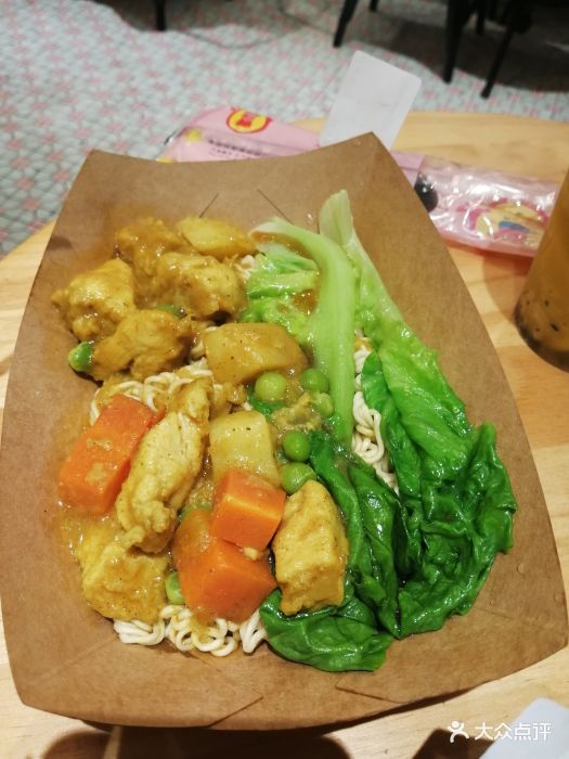 内街冰室茶餐厅(江南西店)咖喱鸡腿出前一丁图片