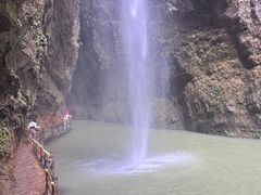 -贵阳猴耳天坑·极限酷玩公园