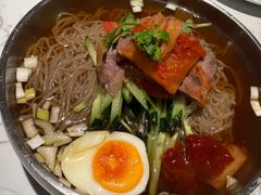 -关东小磨东北菜(漕河泾印象城店)