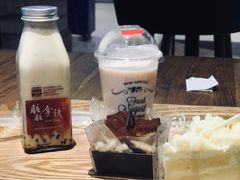 -巴黎贝甜(大宁国际商业广场店)