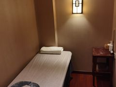 -裕和堂中医推拿艾灸(太古汇臻品店)