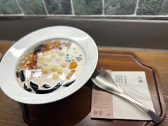 -RUXU入续鸳鸯糖水铺(万菱汇店)