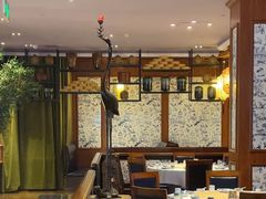 -八府香鸭·啫啫煲(华山路店)