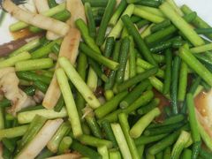 -宾朋海鲜特色美食餐厅·纯手工鲅鱼水饺(兴海路店)