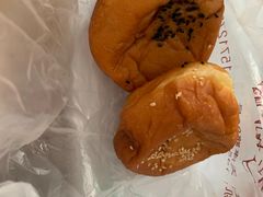 -宏发红西饼屋(天津路店)