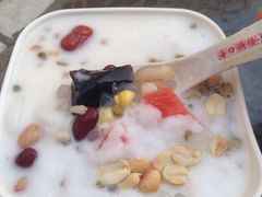 -海口骑楼小吃街