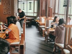 -呷哺呷哺(万达新世界店)