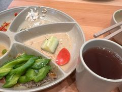 -素满香·全民食养自助(长宁龙之梦店)