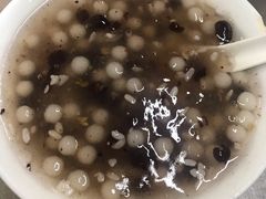 -芳婆糕团店(王府大街店)