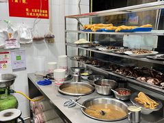 自助取餐区-百成大同鸭肉粥(大同总店)