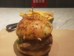 -必胜客(远大路店)