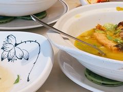 -泓历皇朝酒店(东亭店)