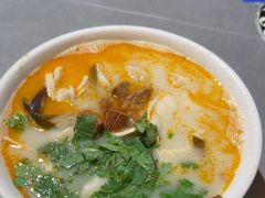 -郑享吃烧烤烩面(红专路店)