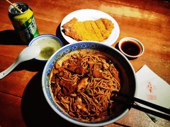 -沪西老弄堂面馆(定西路店)