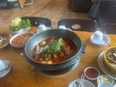 -喇喇排骨火锅·传统韩式脊骨汤(望京西园总店)