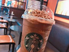 -星巴克臻选(南京金茂览秀城店)