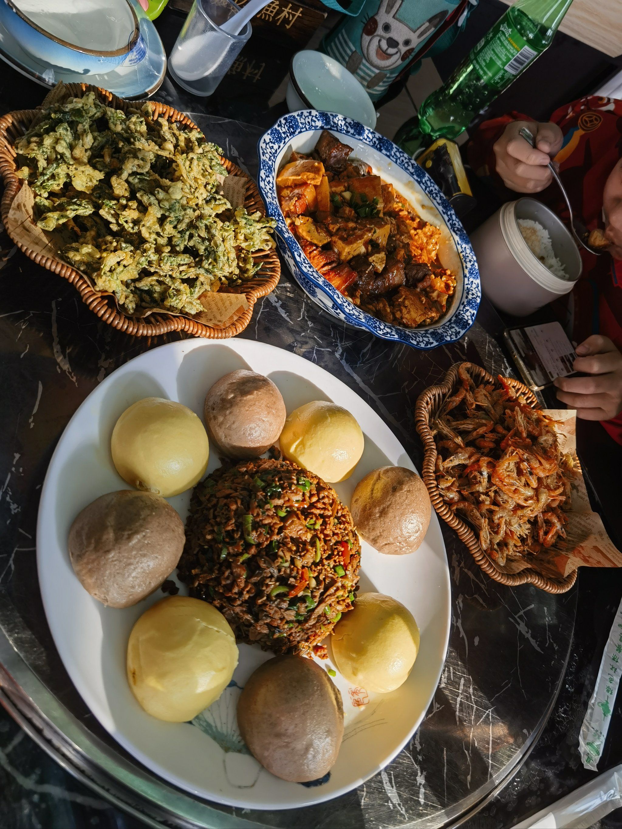 在乡村有这么好的菜肴,色香味俱全,值得一