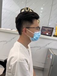 -尤司男士国潮理发馆