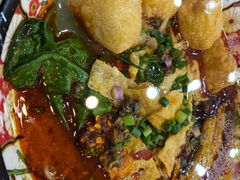 -晓彭肥肠鸡·泡椒鸡火锅(水木天地店)