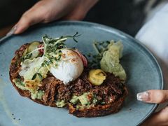 慢煮牛肉温泉蛋吐司-O'mills Sourdough Bakery&Bistro(永嘉路店)