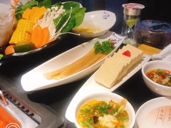 -东道煮牛肉火锅(重庆路店)