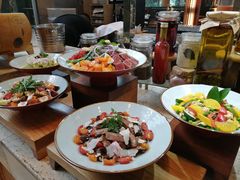 -松山湖凯悦酒店·Café自助餐厅·周末火舞秀表演