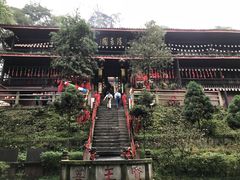 景点-峨眉山报国寺