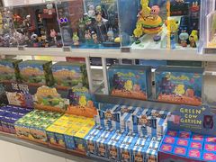 -泡泡玛特POPMART(上海环球港店)