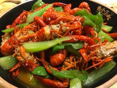 -鲁小三·大骨自助(金山总店)