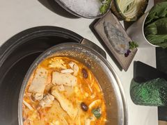 -喃喃椰·糟粕醋·椰子鸡火锅(七堡花园店)