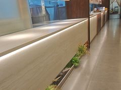 -阿瓦山寨·湘菜现炒·剁椒鱼头王(咸阳总店)