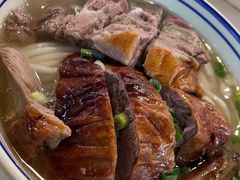 -香辉食馆(新兴路店)
