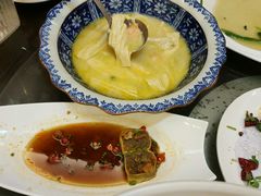 -鲁班小馆(政四街店)