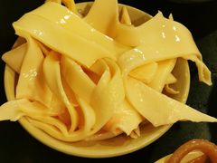 鲜猪黄喉-酒友老火锅(渝中店)