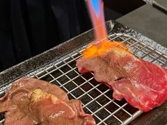 -铭牛烧肉·和牛海鲜自助(高新月牙湖店)