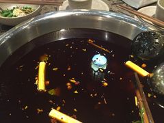 -肖肖酸萝卜鱼火锅(总店)