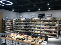 -王府井奥莱临潼小镇(临潼店)