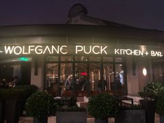-WOLFGANG PUCK KITCHEN & BAR(迪士尼小镇店)