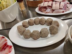 -胡须佬鸡煲四季火锅店(石厦西村直营店)