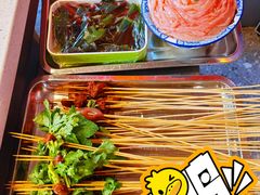 -钢管厂五区小郡肝串串香(滨江店)