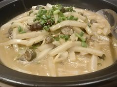 岩蒜炒年糕-文华小渔村(椒江康平路店)