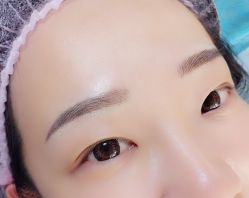 点击看大图 -Yue Show馨选·半永久纹眉纹眼线