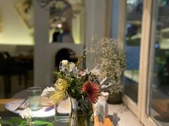 -春树下·树屋花房西餐厅(罍街AS1980店)