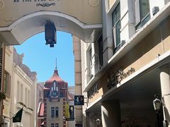 -鲁邦国际风情街(麦世达韩国精品百货店)