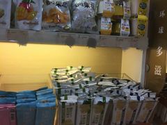 -来伊份(星湖街店)