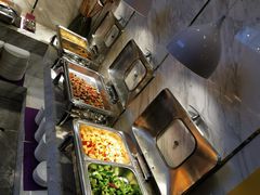 自助取餐区-茅庐川菜