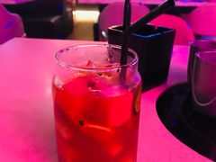 -樱花里音乐餐吧·牛扒椰子鸡(东圃店)