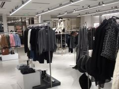 -ZARA(大上海时代广场店)